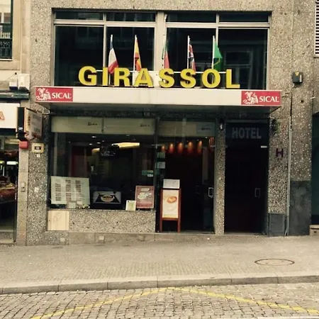Girassol Otel 2*