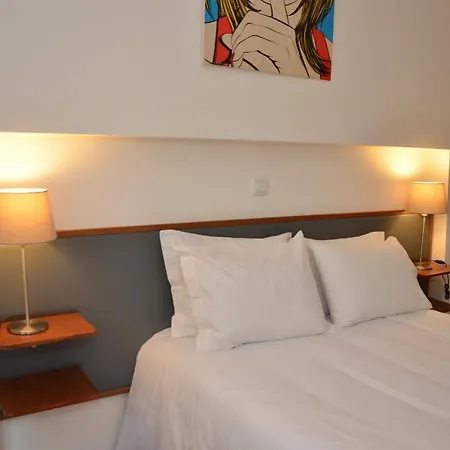 Girassol Otel Porto